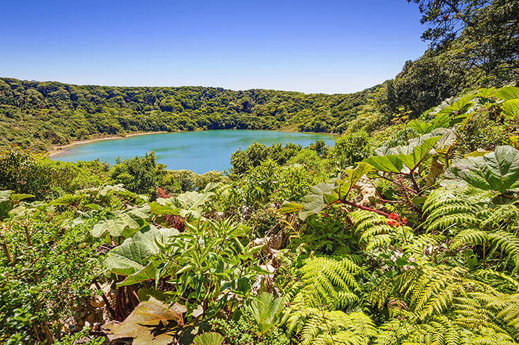 Gorgeous green landscapes of Costa Rica